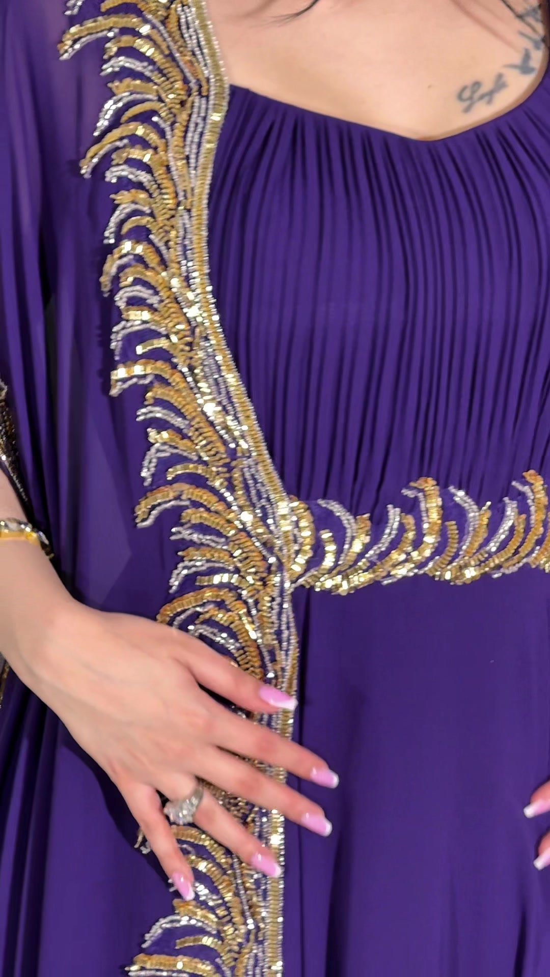 Evening dress - الصورة 6