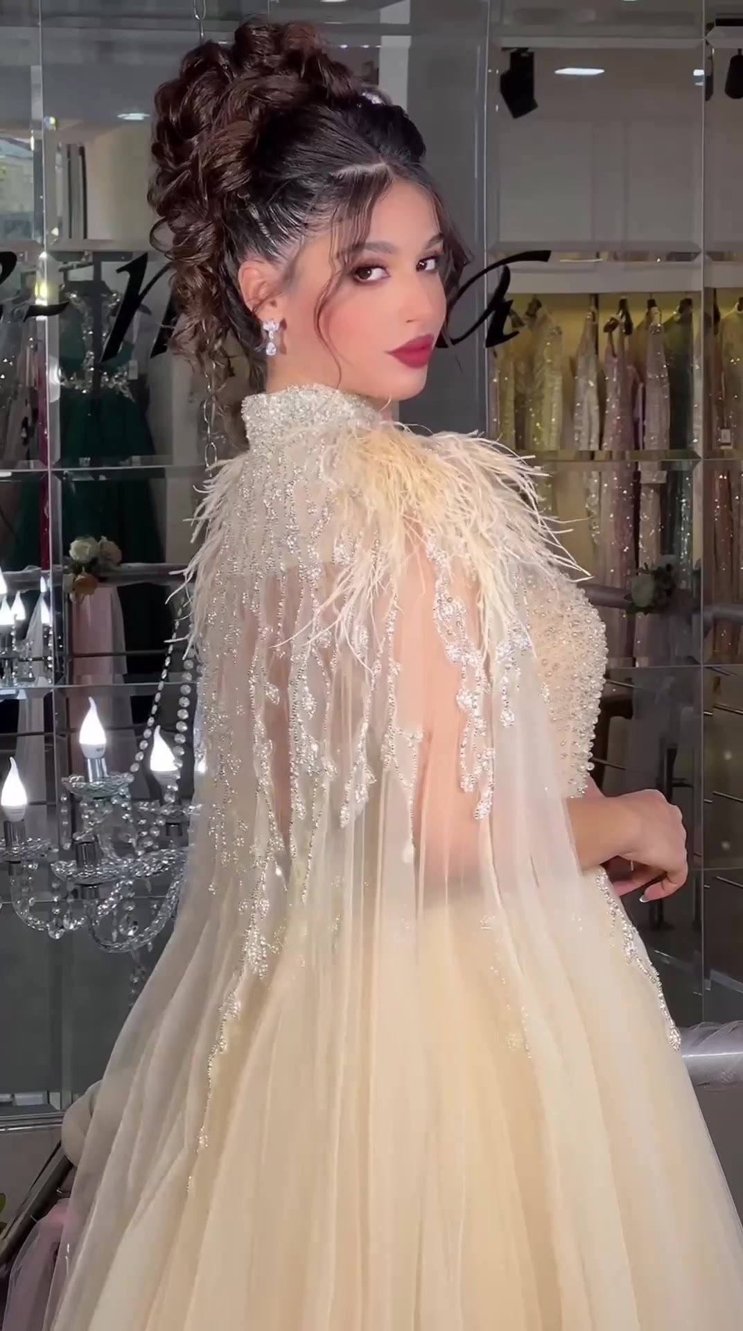 Evening dress - الصورة 6