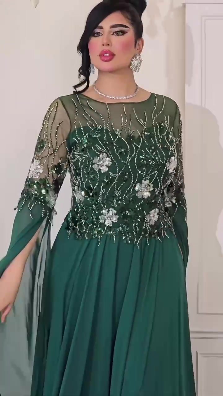 Evening dress - الصورة 3