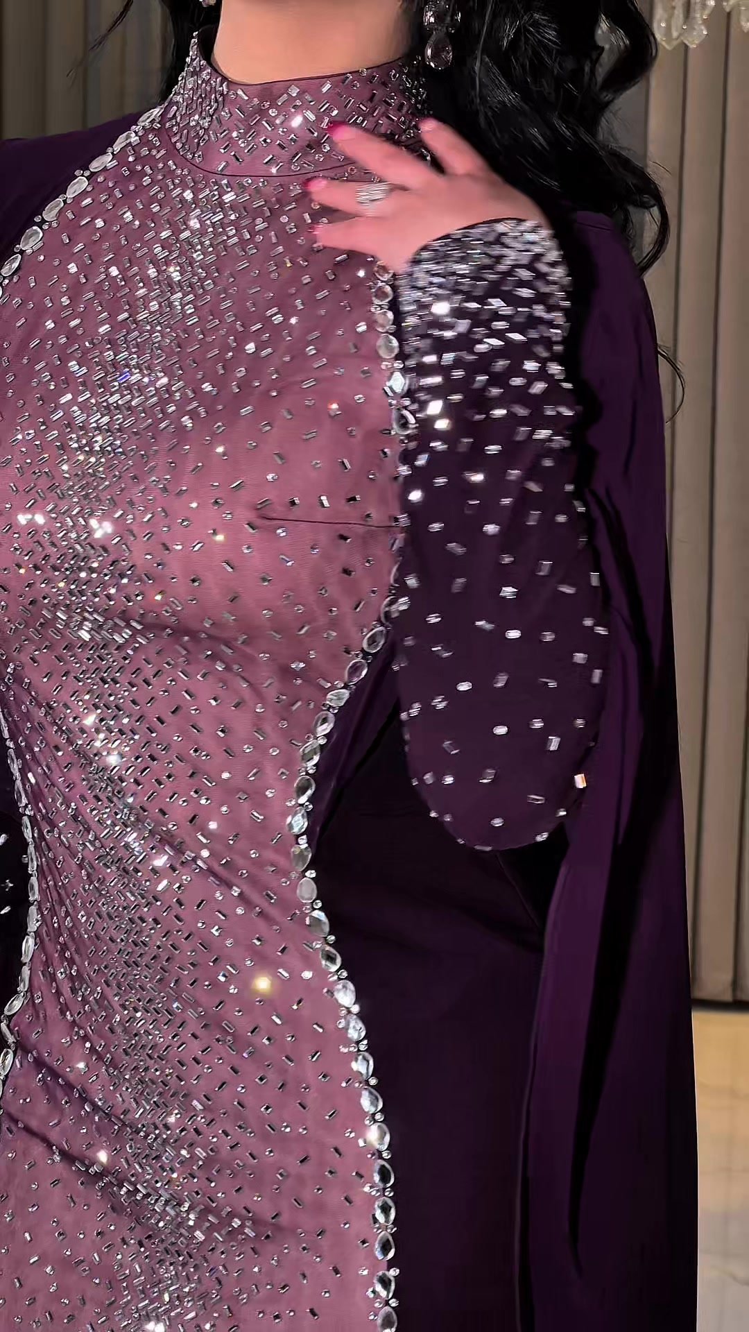 Evening dress - الصورة 5