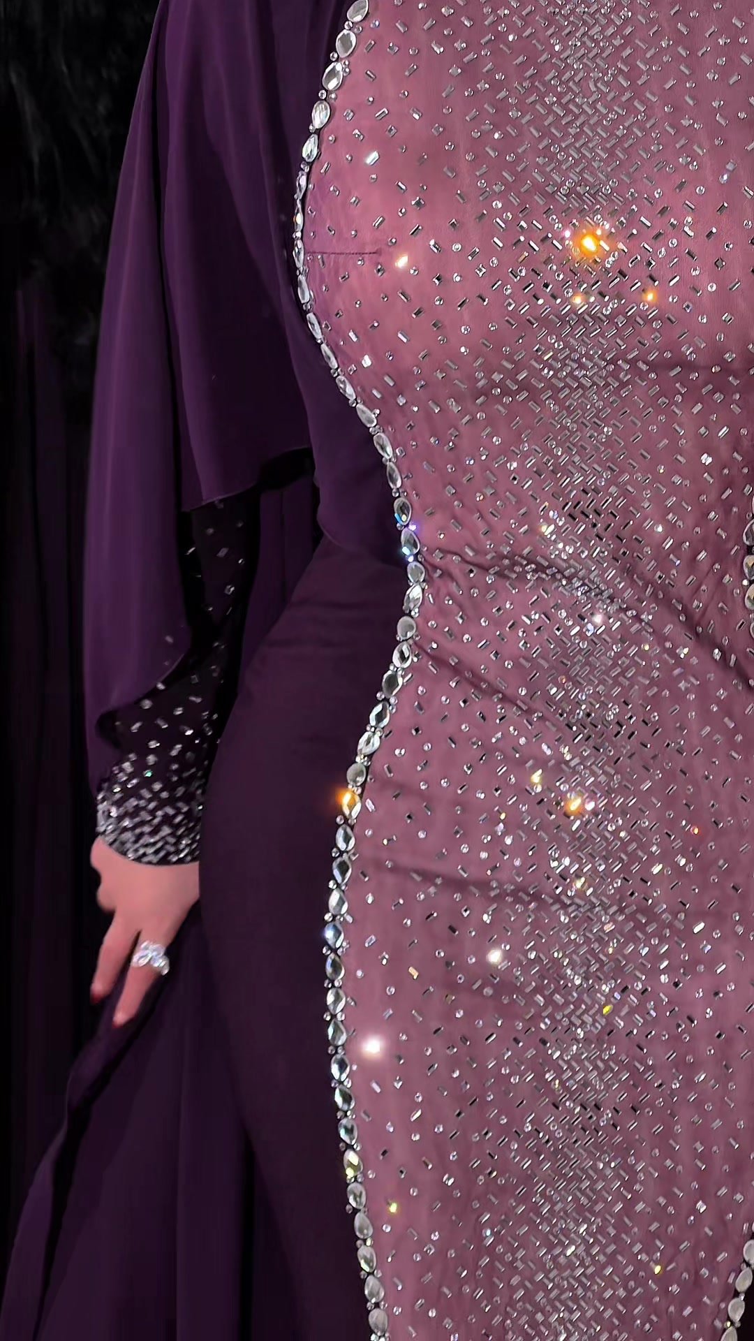 Evening dress - الصورة 6