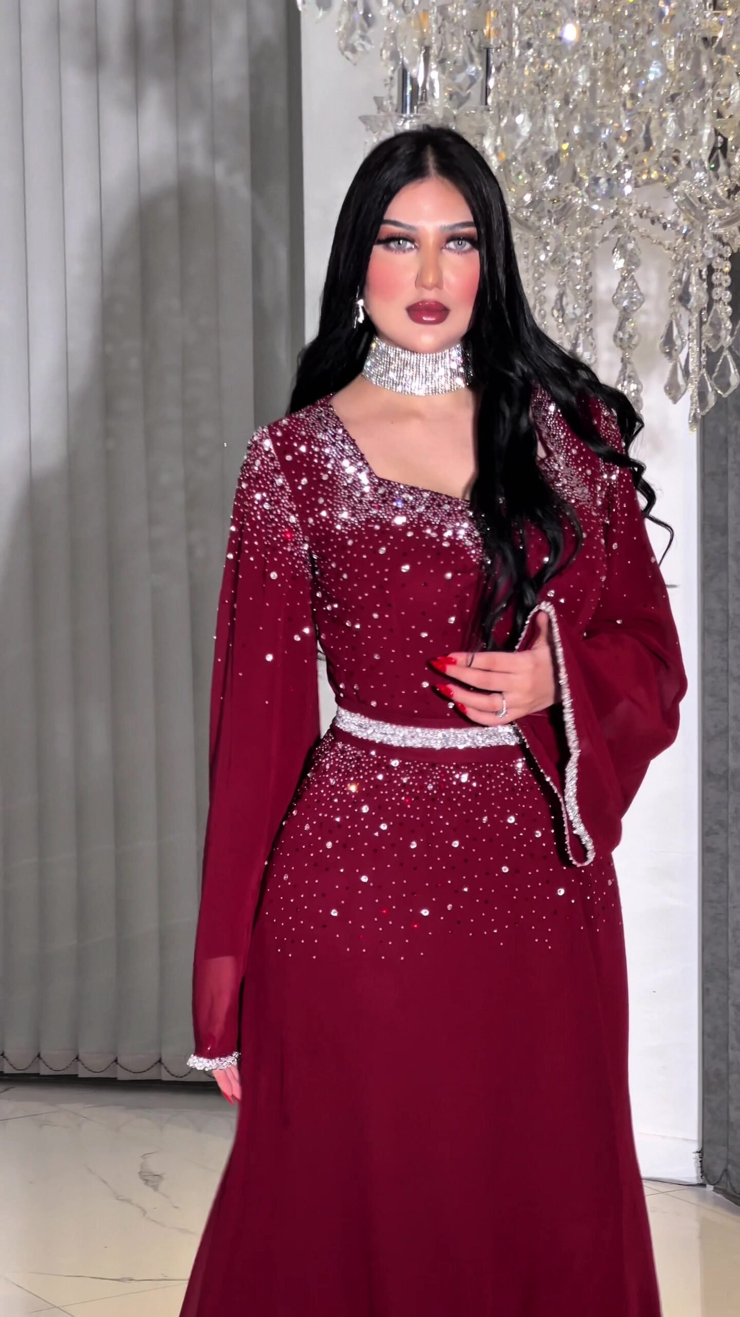 Evening dress - الصورة 4